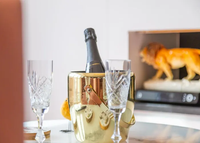 Appartement Centrum 2 *