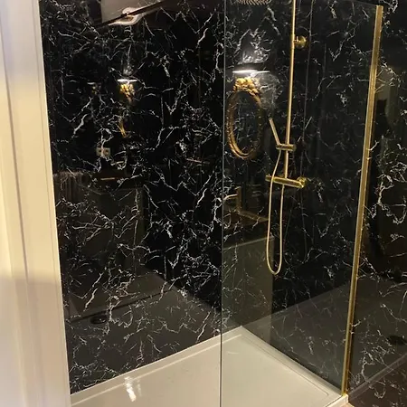 Centrum 2 Apartment *